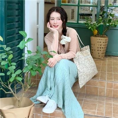 昂首挺胸